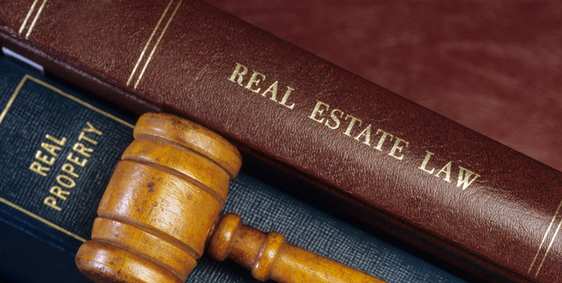 Benefits of hiring a reputable real estate lawyer before purchasing a ...